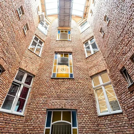 Klimatyczny Loft W Centrum Poznania Apartment
